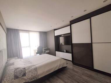 Verkauf - Wohnung in Iztok,  Pernik