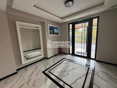 Închiriere - Apartament în Hristo Smirnenski,  Plovdiv