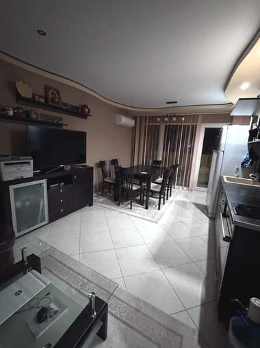 Vânzare - Apartament în Sredeț,  Burgas