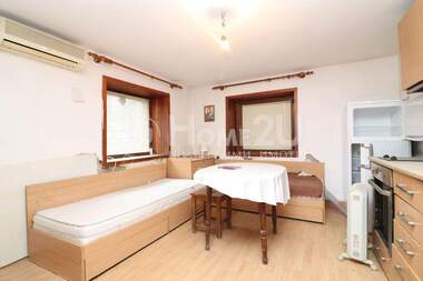 Verkauf - Etage von Haus in Proslaw,  Plowdiw