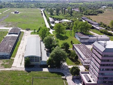 Real estate for rent in neighborhood Industrialna zona, city Pleven