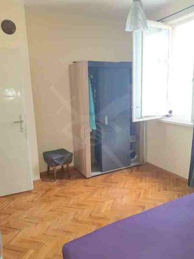Vânzare - Apartament în Aîtos,  Burgas