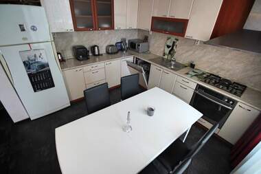 Miete - Wohnung in Lazur,  Burgas