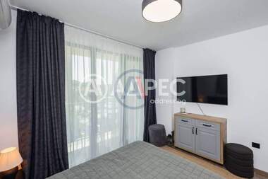Vânzare - Apartament în Sfinții Constantin și Elena,  Varna