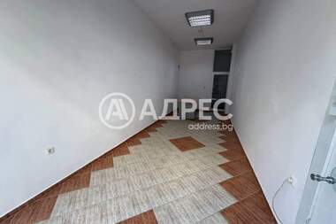 For rent - Store in Center,  Varna