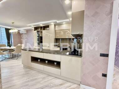 For rent - Apartment in Briz,  Varna
