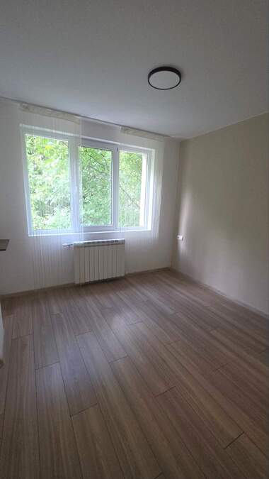 Verkauf - Wohnung in Iztok,  Pernik