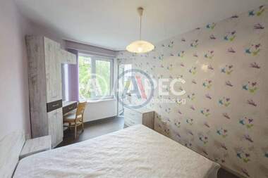 Vânzare - Apartament în Liatno kino Trakia,  Varna
