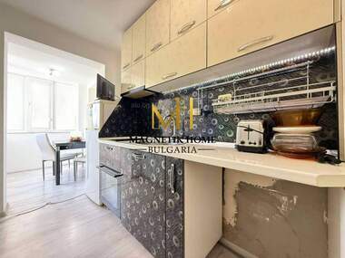 Ενοίκιο - Διαμέρισμα σε Зорница,  Бургас