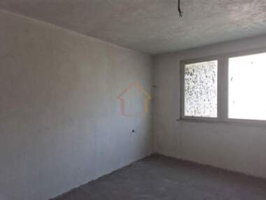 Vânzare - Apartament în Țentăr,  Vrața