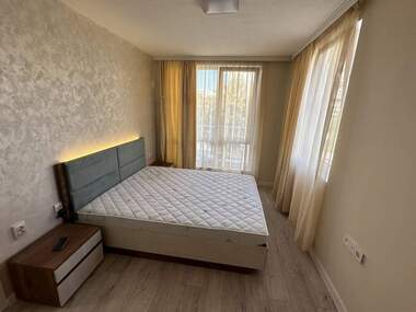 Închiriere - Apartament în Izgrev,  Burgas