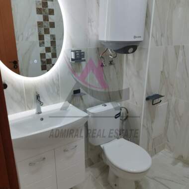 Închiriere - Apartament în Levski,  Varna
