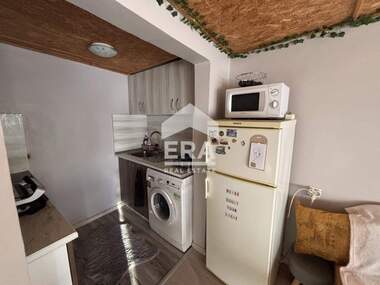 Продажа - Этаж дома в Училищни,  Хасково