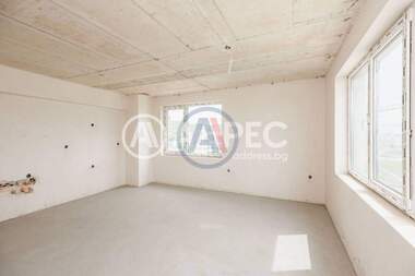 Vânzare - Apartament în Vladislavovo,  Varna