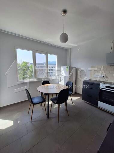 Închiriere - Apartament în Mladost-4,  Sofia