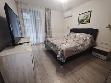 Închiriere - Apartament în Center,  Varna