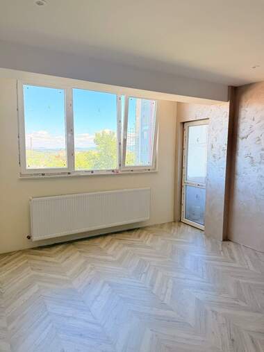 Vânzare - Apartament în Țentăr,  Vrața