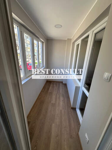 Închiriere - Apartament în Zdraveț Sever 1,  Ruse