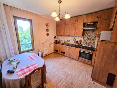Vânzare - Apartament în Nesebăr,  Burgas
