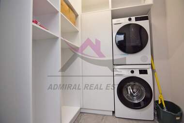 For rent - Apartment in Sveti Konstantin i Elena,  Varna