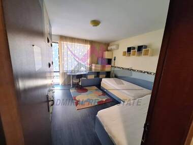 Închiriere - Apartament în Văzrajdane 1,  Varna