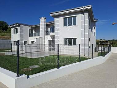 For sale - House in Belashtica,  Plovdiv