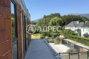 Vânzare - Apartament în Kambanite,  Sofia