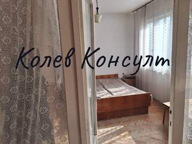Продажба - Апартамент в Училищни,  Хасково