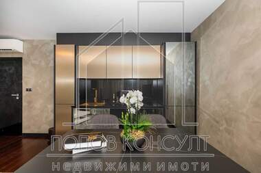 Продажба - Апартамент в Център,  Пловдив