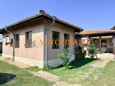 For sale - House in Bliznatsi,  Varna
