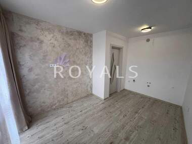 For sale - Apartment in Pogrebi,  Varna