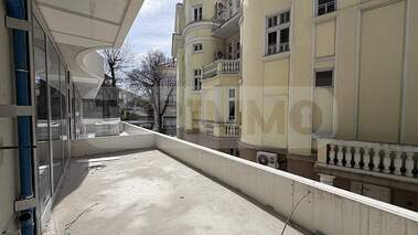 Vânzare - Apartament în Center,  Varna