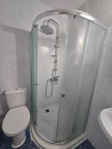 Închiriere - Apartament în Slaveîkov,  Burgas