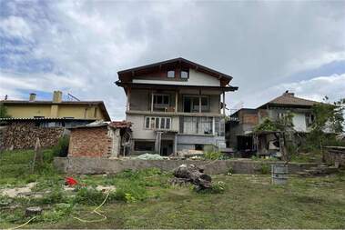 Продажа - Дом в Средна кула,  Русе