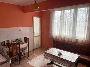 Vânzare - Apartament în Hale,  Iambol