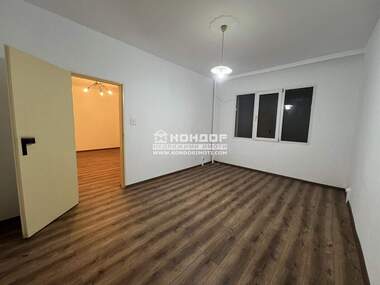 Продажба - Апартамент в Кючук Париж,  Пловдив