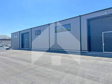 Miete - Lager/Laden/Industriegebäude/Autowerkstatt/Lagerhalle in Nowi Pazar,  Schumen