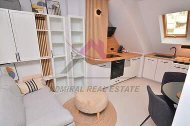 Miete - Wohnung in Bazar Lewski,  Warna