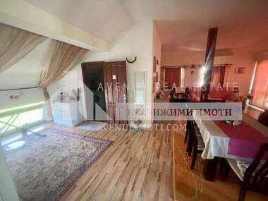 For sale - Apartment in Kiuchuk Parij,  Plovdiv