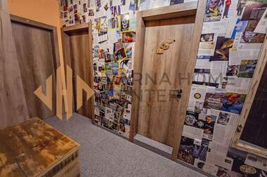 Închiriere - Apartament în Levski,  Varna