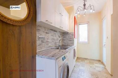 For sale - Floor of a house in Ideal City Center,  Pleven