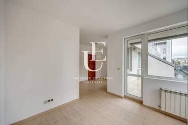 Продажа - Квартира в Център,  София