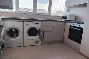 Închiriere - Apartament în Ceaîka,  Varna