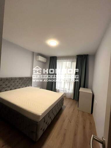 Vânzare - Apartament în Hristo Smirnenski,  Plovdiv