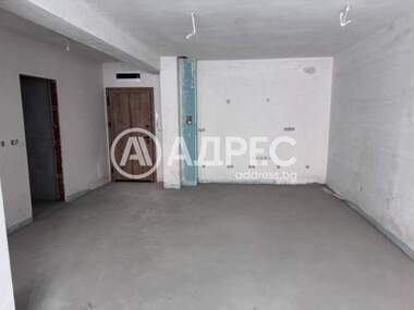 Vânzare - Apartament în Liulin-țentăr,  Sofia
