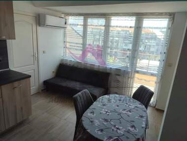 Miete - Wohnung in Kolhozen pazar,  Warna