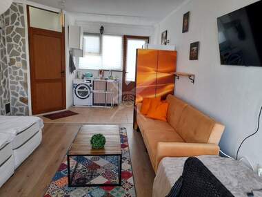 Продажба - Апартамент в Лозенец,  Бургас