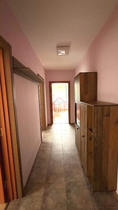 Închiriere - Apartament în Țentăr,  Vrața