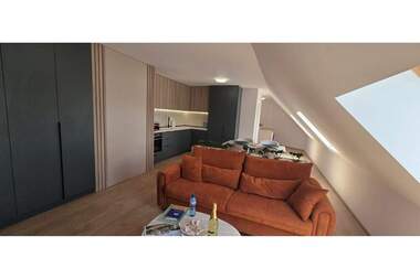 Satış - Apartman olarak Vazrajdane 1,  Varna