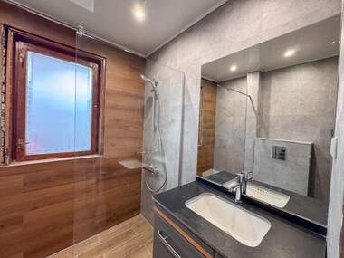 Închiriere - Apartament în Lazur,  Burgas